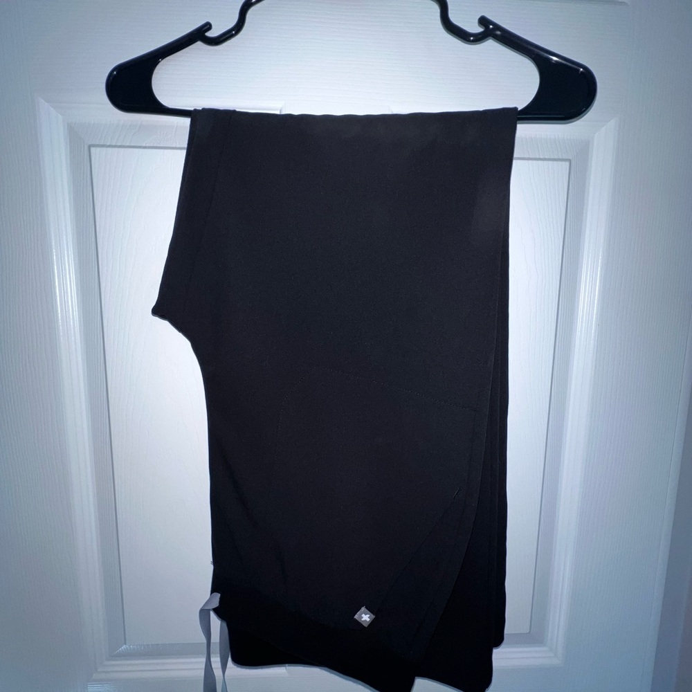FIGS Scrub Pants